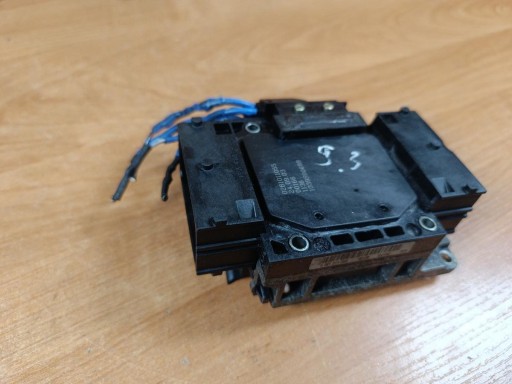 Контролер впорскування saab 9-3 2.2 tid 0281011055