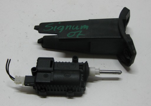 OPEL SIGNUM 07R LIFT amortizer vratašca rezervoara goriva 13158426