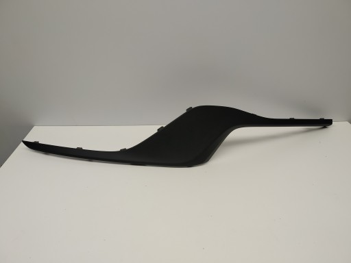 2012r + Volvo V40 II R design grid moulding right w bumper front 31347088