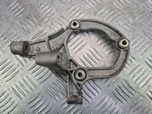 bracket holder POMPY MERCEDES E200 CGI C207 A2711410940