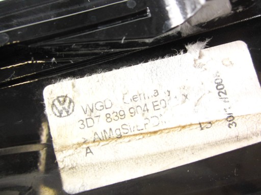 moulding slupka door rear rear part right VW Phaeton