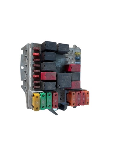 Module fusibles FIAT BRAVO II 1.9 JTDM 51775688