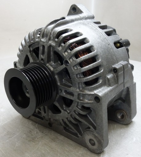 Генератор переменного тока 2.016v 1.9dci 2.0dci megane ii scenery i ii 8200290215 valeo 110a
