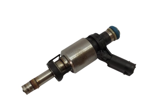 nozzle of the fuel VWAG 06K906036 0261500123 1.8 TFSI