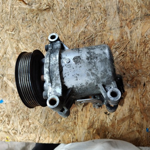 Citroen Jumpy expert proace 2.0 BHDI compressor of the air conditioning 9830148880