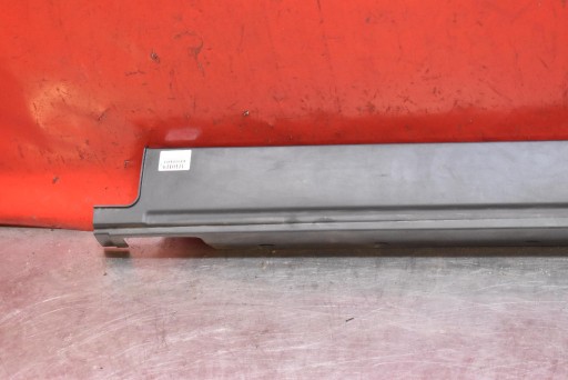 cap threshold left black CPLA-101D57-AA RANGE ROVER 4 IV L405 12-17