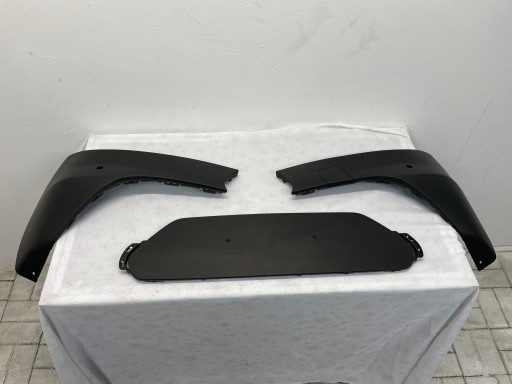 51127426431 51127457454 - Накладка бампера задня BMW X2 F39 X 2 F 39