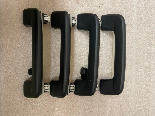 5H0857607B 5H0857643B - ВВ ГОЛЬФ 8 РУЧКА СТЕЛІ 5Х0857607Б 5Х0857643Б