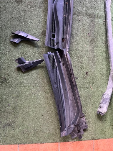 249303 - Верхняя нижняя облицовка FORD Ranger III IV полный комплект