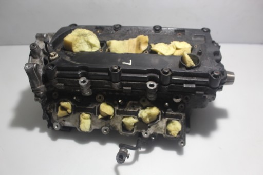 ГОЛОВКА ДВИГУНА ЛІВА AUDI A6 C6 3.0TDI