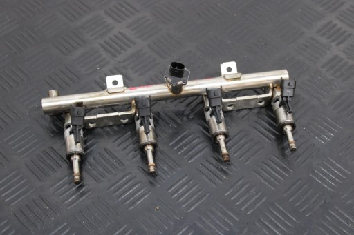 Kraftstoffverteiler Einspritzleiste Einspritzdüse 9818760580 CITROEN DS7