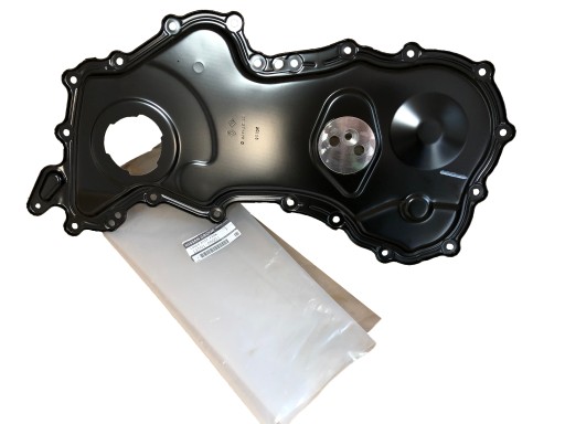 135027147R 13501-00Q0J - КРЫШКА ГРМ КРЫШКА RENAULT TRAFIC 1.6 DCI