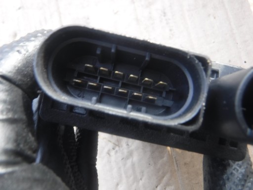 Mercedes 6421531979 relay plugs zarowych w211