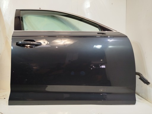 8W0 888.181.331 - Двері передні праві audi a4 b9 lx7l комплект, колір!