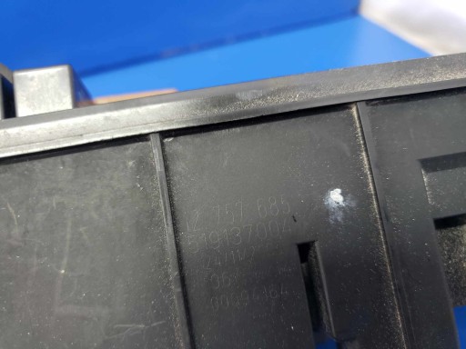 sicherungskasten UEC SAAB 9-3 II 93 oe 12757685, 519137004, 12783072