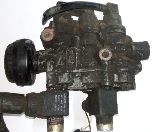 4729000330 - Клапан подушки ECAS MAN DAF Scania