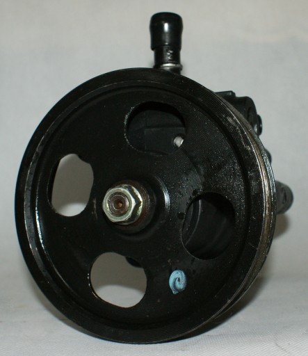 677683402 - Насос гідропідсилювача керма LEXUS V8 GS430 44320-30570