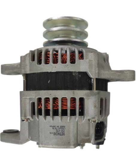 93175831 - Новый генератор переменного тока isuzu trooper opel monterey b 3.0 dti hitachi 70a