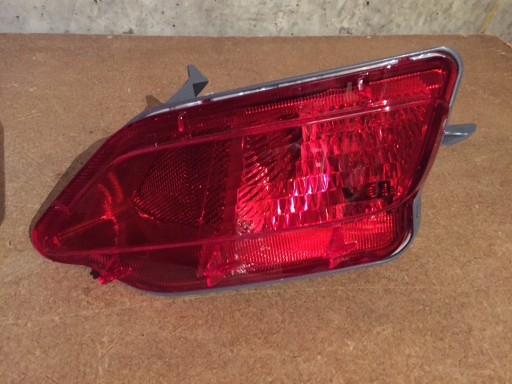 8148042050 - Нова оригінальна протитуманка toyota rav4 rh