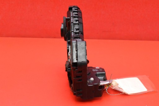 lock door left front front EU TOYOTA VERSO LIFT 12-15