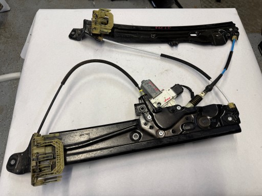 BMW 5 F10 F11 2017R window regulator mechanism left front 7248171