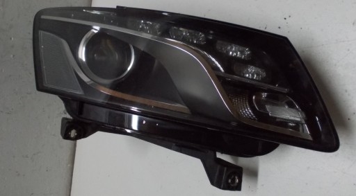 AUDI Q5 2.0 TDI 11R light right front XENON GB