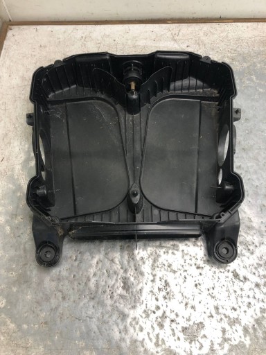 poklopač filtera zračni BENTLEY BENTAYGA BY736 R36A133837