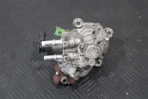 injection pump BOSCH LAND ROVER DISCOVERY SPORT L550 0445010706