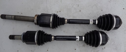 A4473308700 - ПОЛОВИНА ПЕРЕДНЯЯ ПОЛОВИНА ЛЕВАЯ ПРАВАЯ MERCEDES EQV W447 ELEKTR