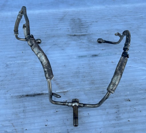 vezetö olaj cső TURBINY BMW 7 F01 7577009