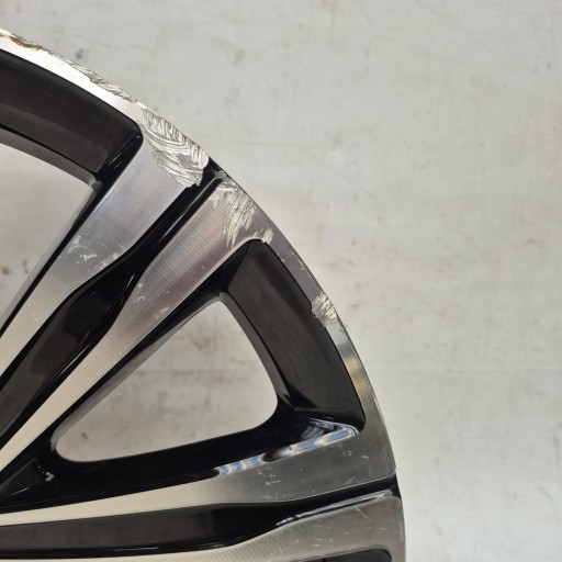 disk ALU BYD OE 20" 8JX20 ET40 5X120 1U432080-4