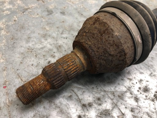 semi-axis left OPEL INSIGNIA A 13219092