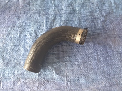 31370044 - VOLVO V40 2.0 D4 ШЛАНГ ПОВІТРЯНОЇ ТРУБКИ ІНТЕРКУЛЕРА