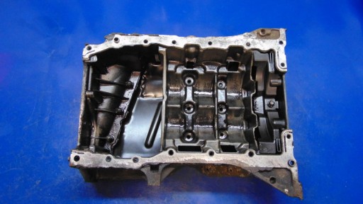 8200963715 - МАСЛЯНЫЙ ПОДДОН 2.0 DCI CDTI VIVARO TRAFIC PRIMASTER