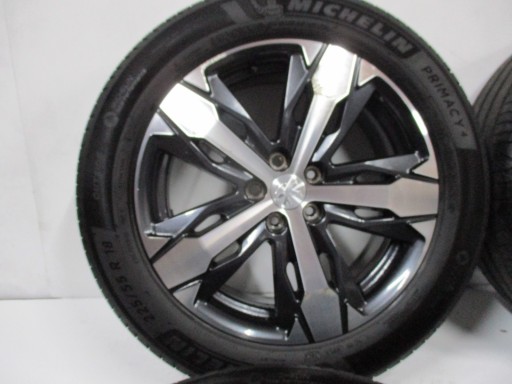 wheels discs tyres PEUGEOT 5008 R18 5MM