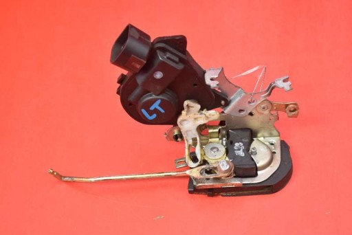 lock door left rear part rear TOYOTA RAV 4 2 II 5D 00-03