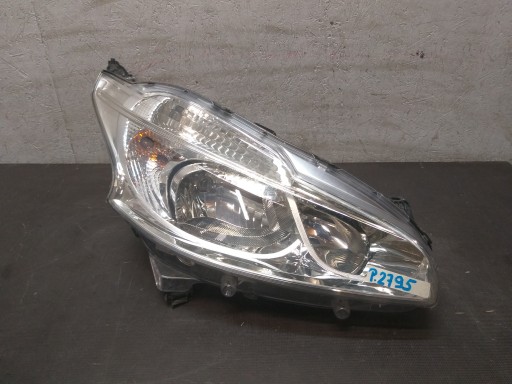 LIGHT FRONT RIGHT PEUGEOT 208 980222180