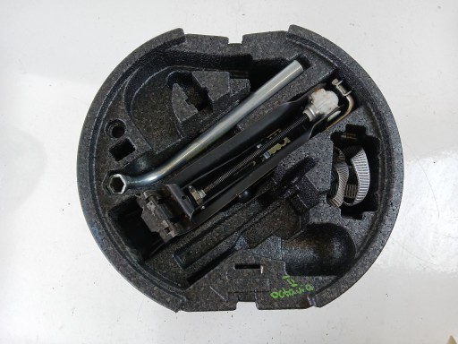 SKODA OCTAVIA II WKLAD Roues de la roue de secours Levier de vitesse Clé 1K0011031K
