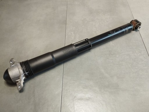 Audi Q3 F3 83a Stoßdämpfer hinten heck 5QF513049BL