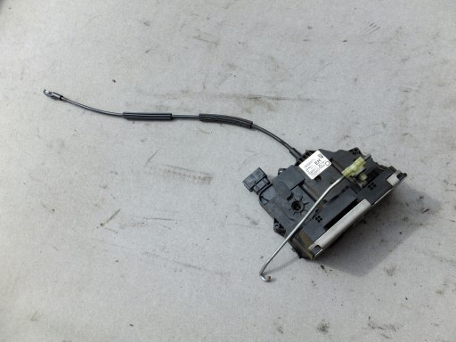 lock right front opel meriva B 2011r EUROPA 13258274 EH