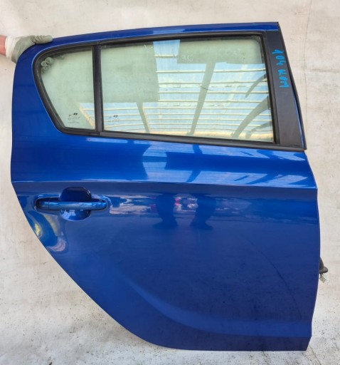 HYUNDAI I20 and 08- door right rear part rear. LAK.WAU