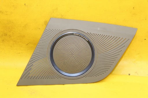 8T0857227A - Решітка динаміка ліва передня A4 B8 Bang OLUFSEN