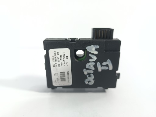 Skoda Octavia 2 II 04-13 player KATA steering OE 1K0959654