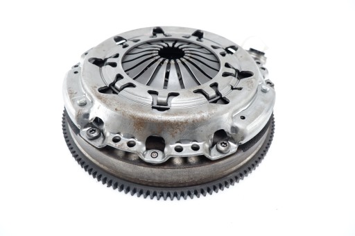 ДВОМАСОВЕ КОЛЕСО PEUGEOT 307 LIFT 1.6 HDI 90KM