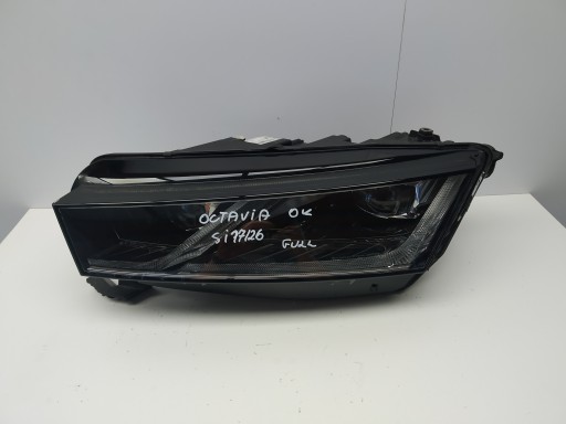 2019r- Skoda Octavia IV reflektor light front left Full Led Crystal 5E4