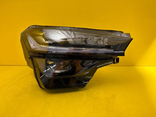 light right Skoda Kodiaq II 2 Matrix 2024- 57H941036