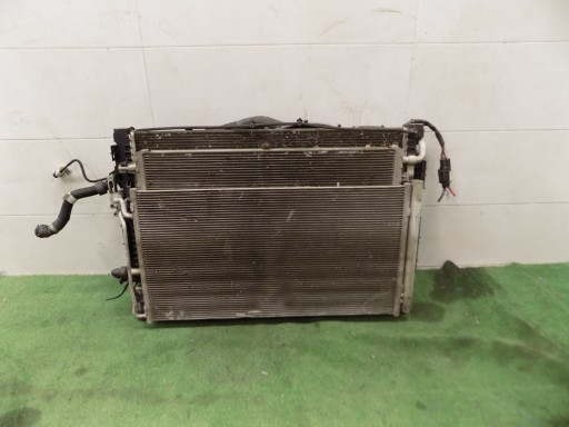 RANGE ROVER EVOQUE II L551 hüttök ventilátor K8D2-8K230 K8D219710 2.0D