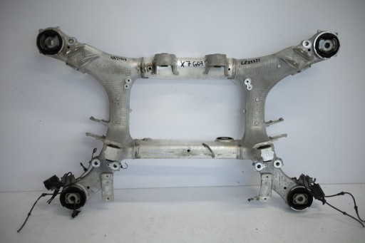 Санки задня траверса bmw x5 x7 g05 g07 6894149