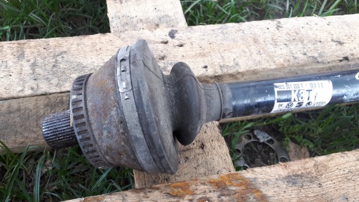 RS4 B7 semi-axis left left rear part 8E0501203T 4.2 V8