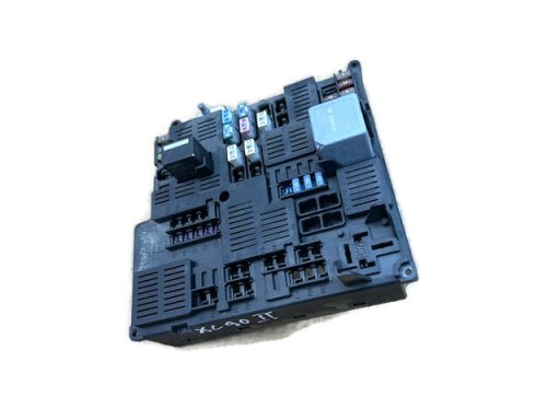 Volvo xc60 ii s90 v90 xc90 ii блок запобіжників 31398003
